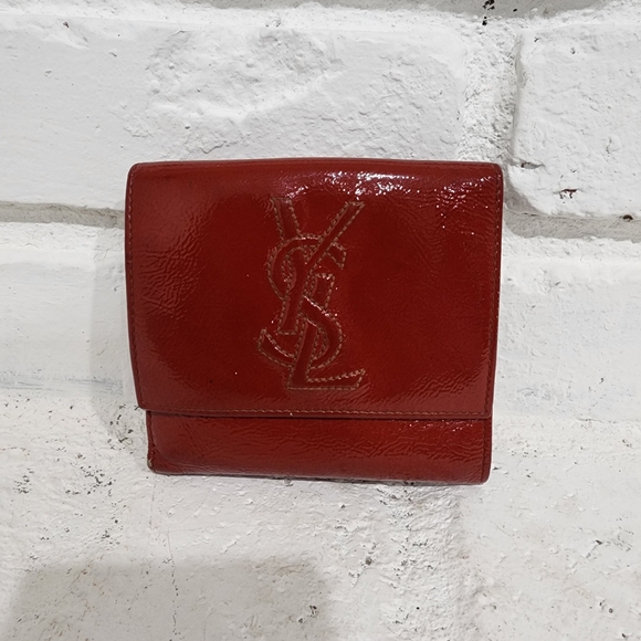Authentic Saint Laurent | Wallet | YSL Vintage Red Patent Leather Bi Fold - Picture 1 of 5